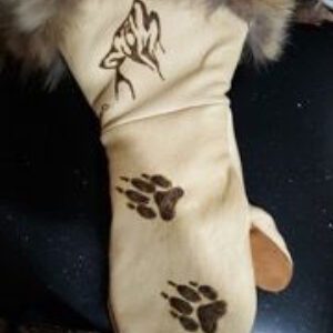 Cream colored wolf trim gauntlet glove with fur